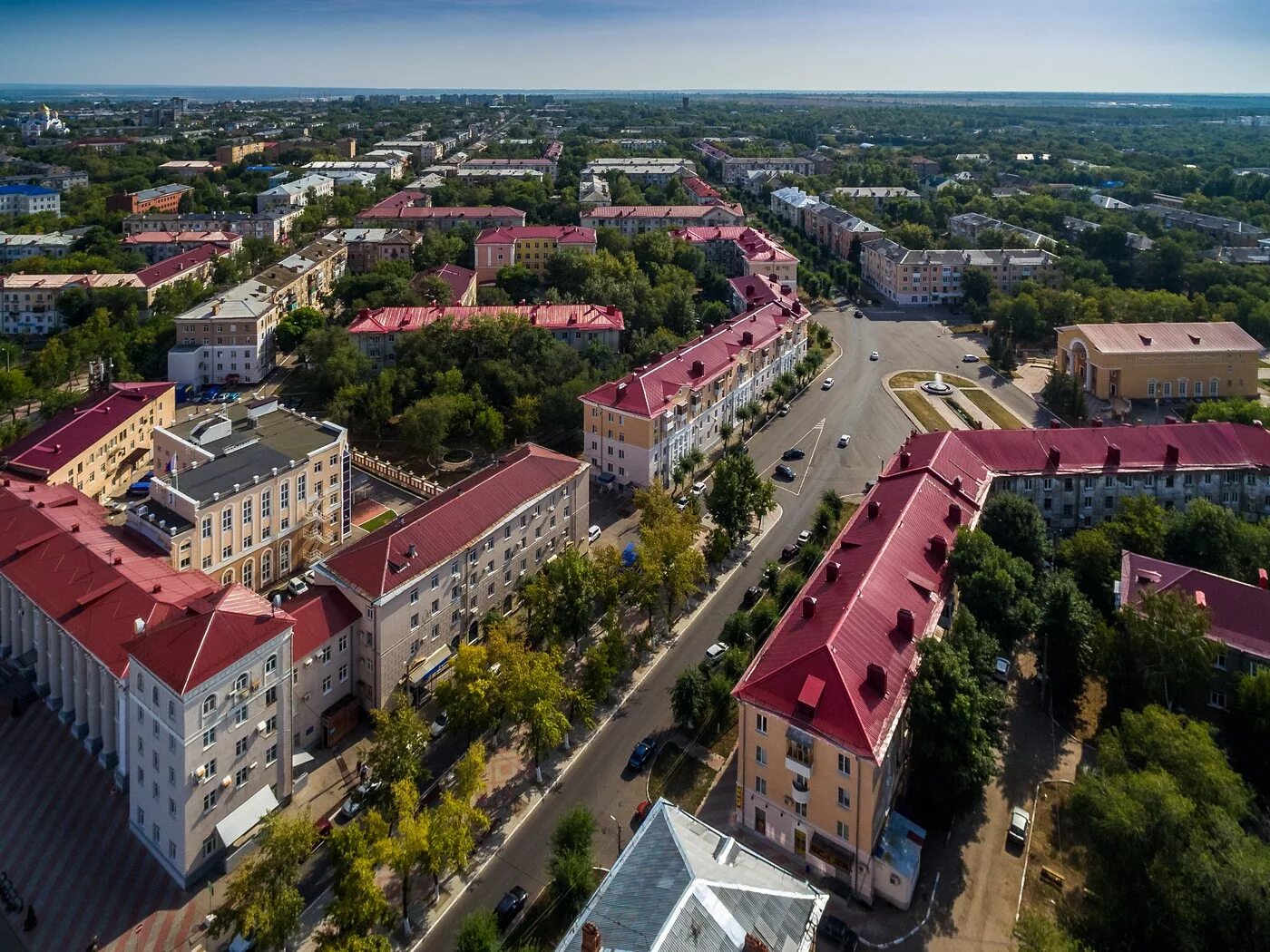 Россия г новокуйбышевск. Новокуйбышевск площадь Ленина. Город Новокуйбышевск Самарской области. Площадь города Новокуйбышевска. Новокуйбышевск центр города.