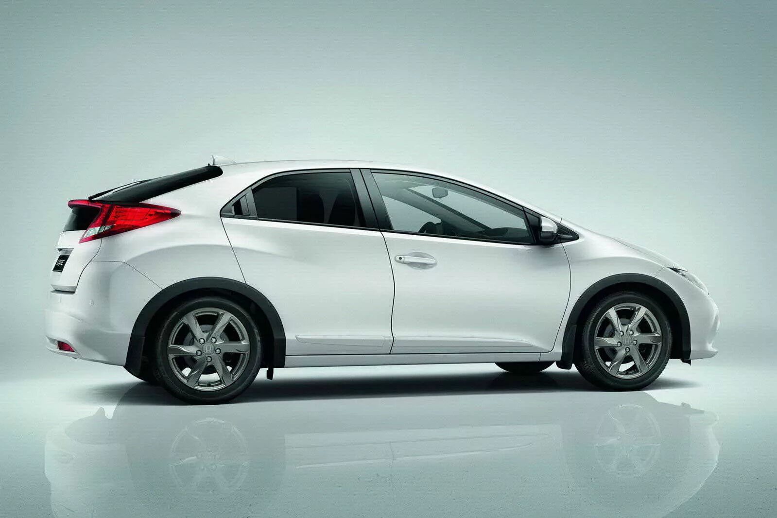 Honda civic 5d 2012