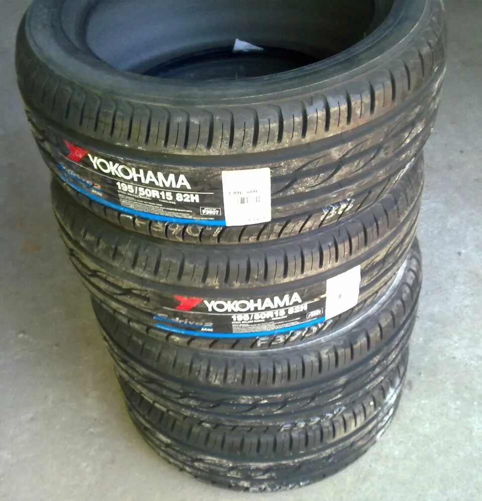 Купить шины 195 50 15. Yokohama ac02 c.Drive 2 195/50 r15. Шины Yokohama c.drive2 ac02a. 195/50 R15. Yokohama 195/50 r15 лето.