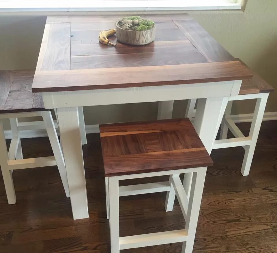 Делаем кухонный стол. Стол кухонный. Самодельный кухонный стол. Кухонный стол из дерева. Самодельный стол на кухню.