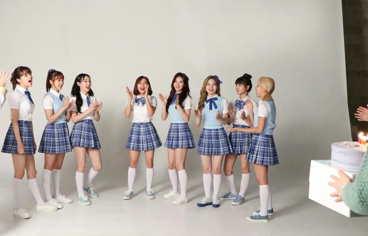 Lesson twice. Twice트와이스. iejji twice. twice 2yk core. twice наен на сцене.
