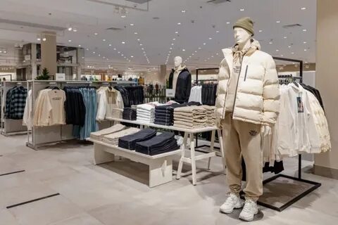 Н м рядом