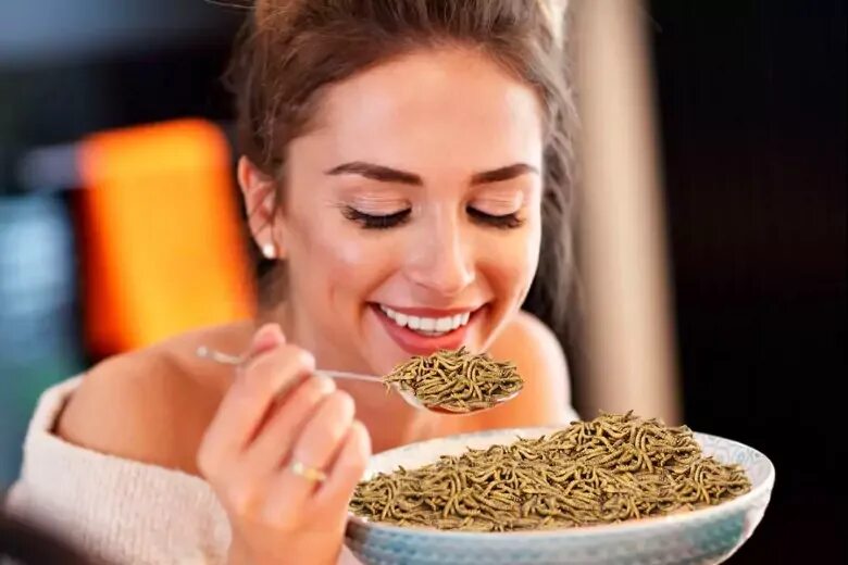 Девушка модель съела червя. Красивые девушки копро. Девушка модель съела червя. Девушка модель съела червя. Девушка модель съела червя.