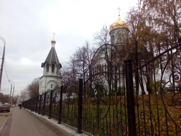 Храм Евфросинии Московской на Нахимовском проспекте сайт. Церковь Нахимовский проспект Ефросинья. Храм Евдокии Московской на Нахимовском. Храм преподобной Евфросинии Московской внутри.