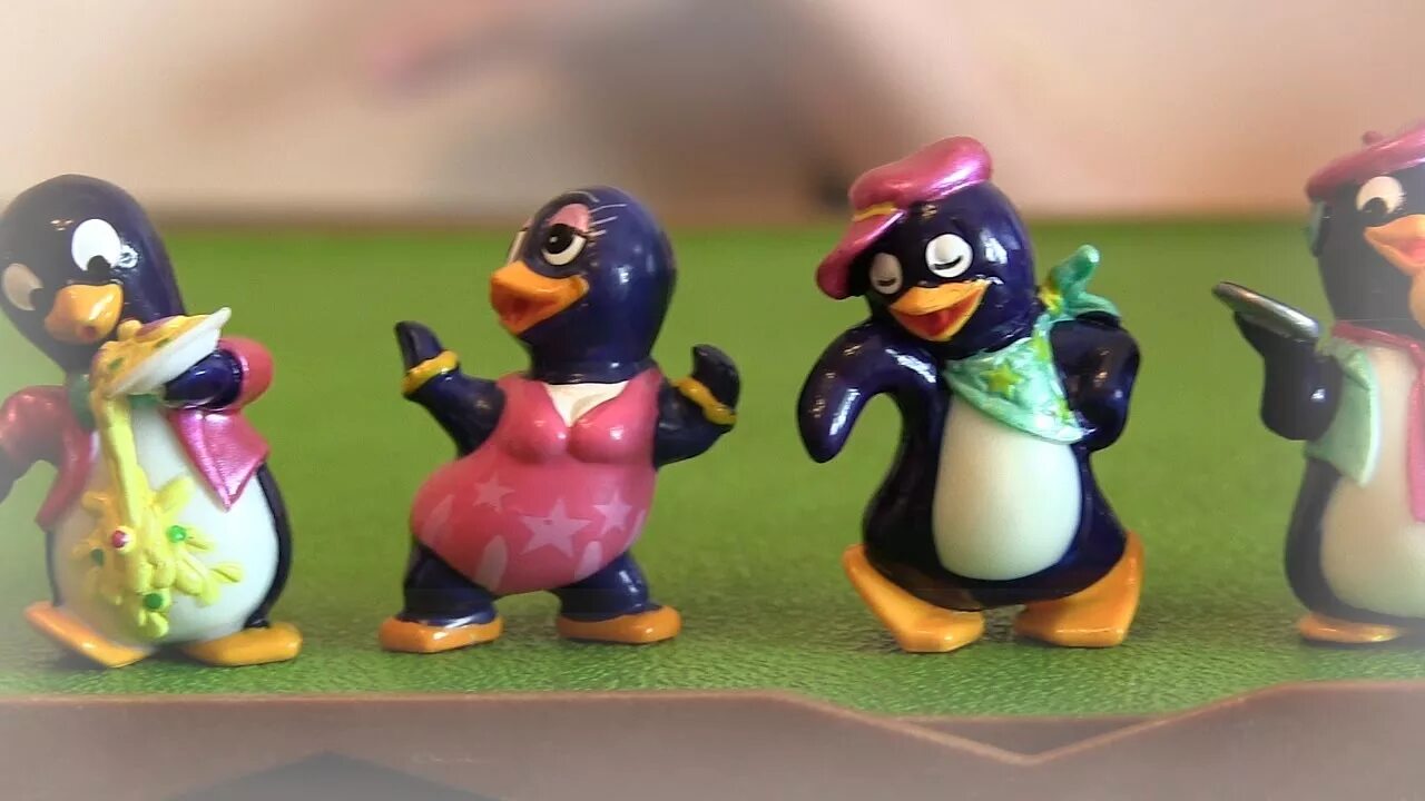 Коллекция Киндер пингвины 1994. Киндер сюрприз пингвины 1994. Пингвины Киндер сюрприз 90-х. Киндер сюрприз пингвины 1992 вся коллекция. Киндер игрушки пингвины