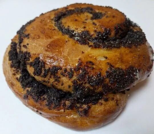 Калорийность булочки с маком