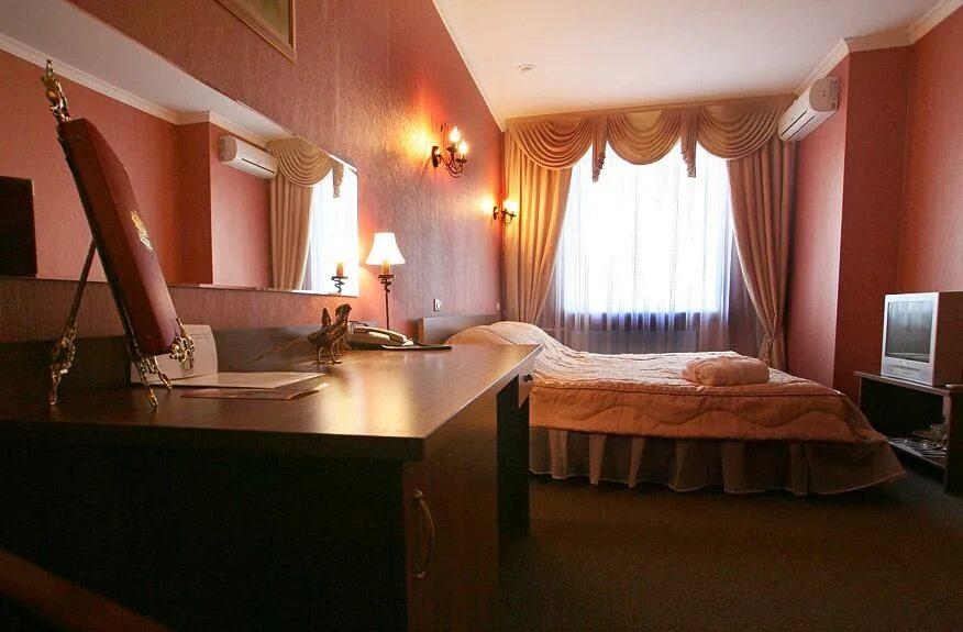 Комната двинский. Двинская улица 38а новодвинск. Баня двинская волгоград. Даинская 38 б новодвинск. Комната двинский.