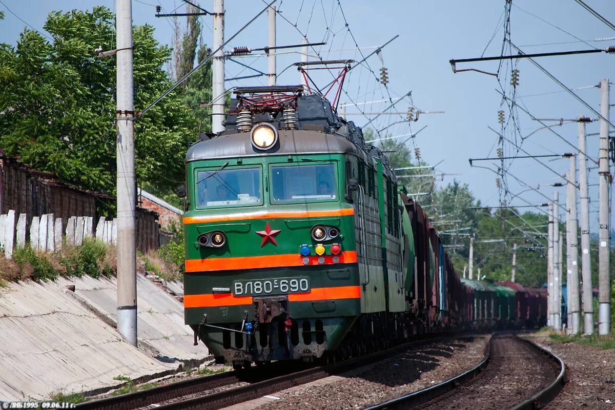 Эп1м-478. Эп1м на ст гниловская. Станция ржд шахты. Станция берданосовка аксай. Аксай электричка.