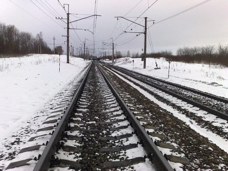 Катуар станция электрички. Станция Шушково. Ярославское направление зимой. Савёловское направление Московской железной дороги зимой.