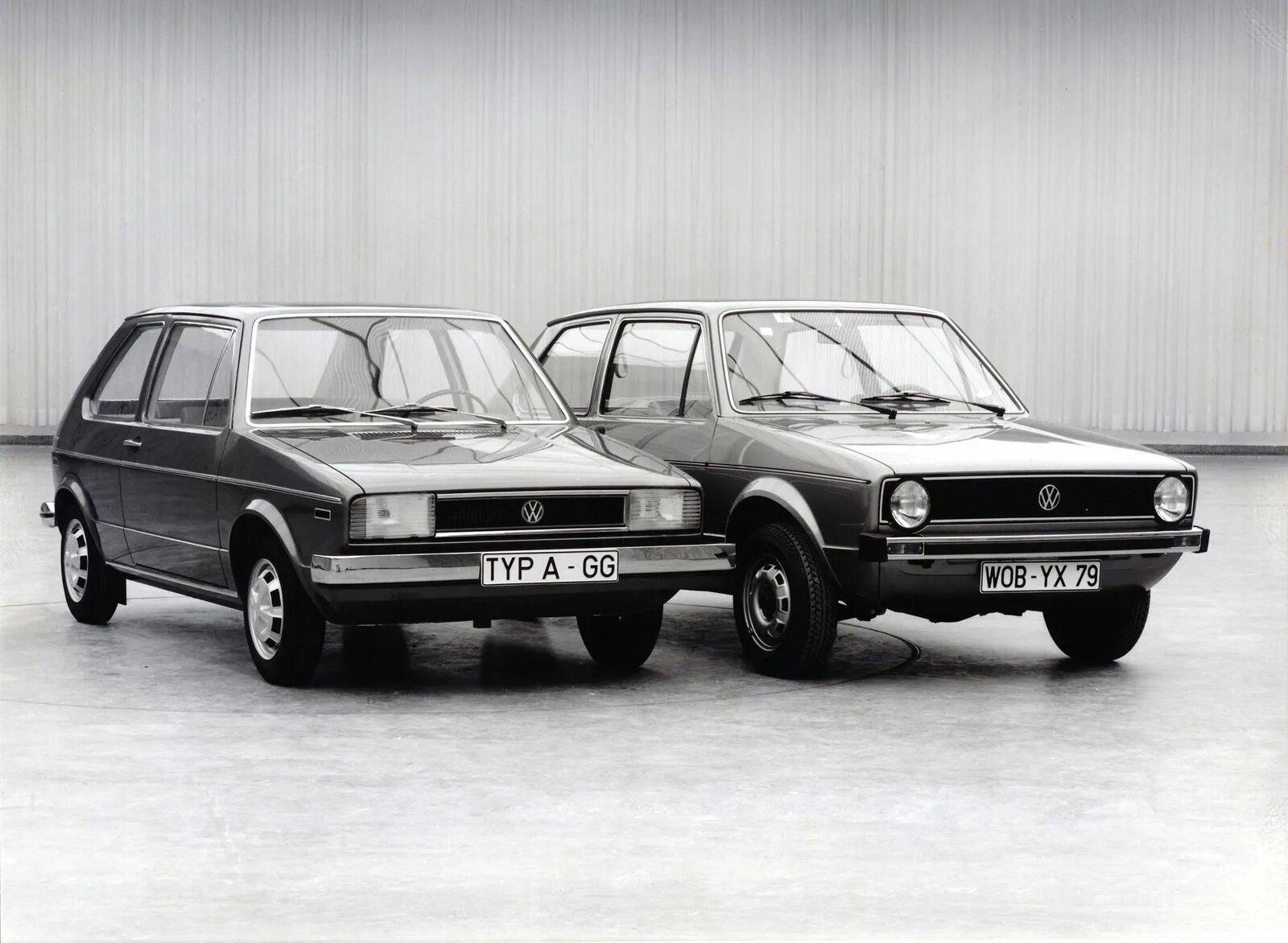 Volkswagen golf 1 поколение. Vw golf mk1 1981. Фольксваген гольф 1978. Vw golf mk1. Фольксваген гольф 1покаление.