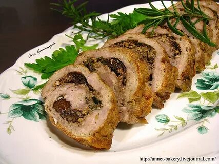 Рулет из свинины с черносливом