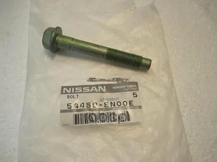 Болт nissan