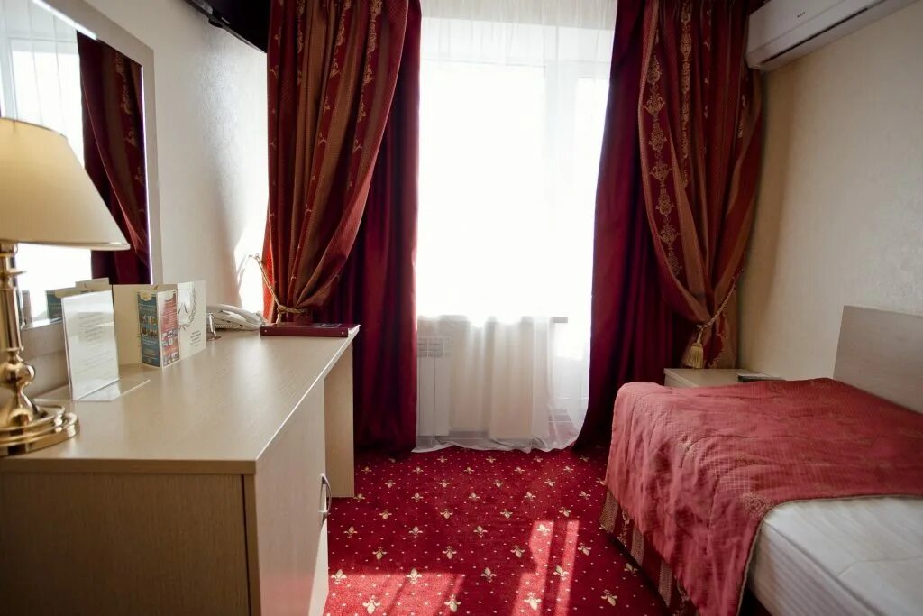 Ажур тамбов гостиница. Колизей сауна тамбов. Моя комната тамбов. Амакс белгород. Однокомнатные квартиры в тамбове.