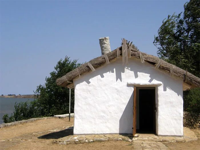 Лермонтова (тамань). Домик лермонтова в тамани. Дом в тамани. Тамань дома. Домик лермонтова в тамани.