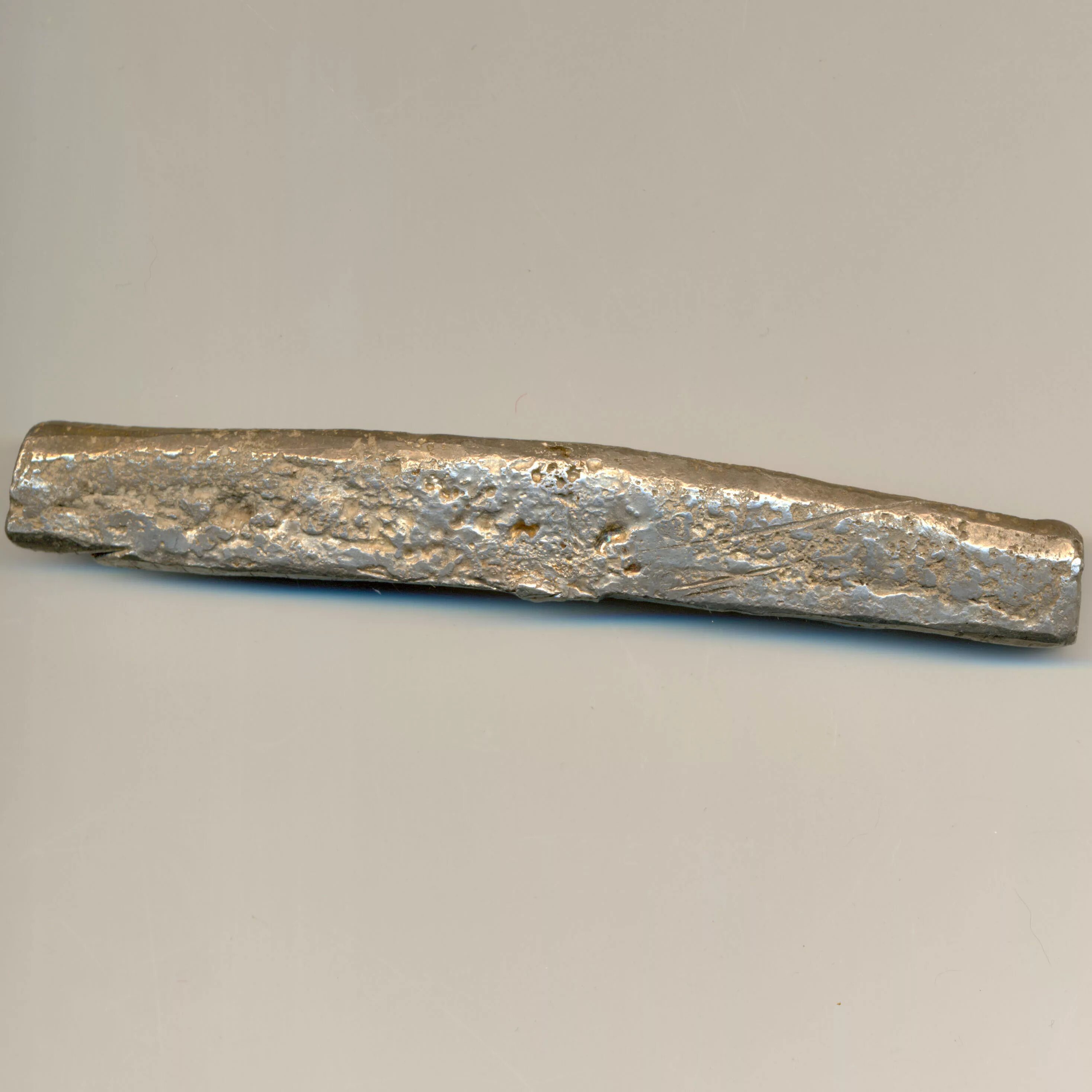 Гривна металлическая. Новгородская гривна в древней руси. Серебряная гривна. Сколько цена гривня. Украина 2 гривны 2020 перетц.