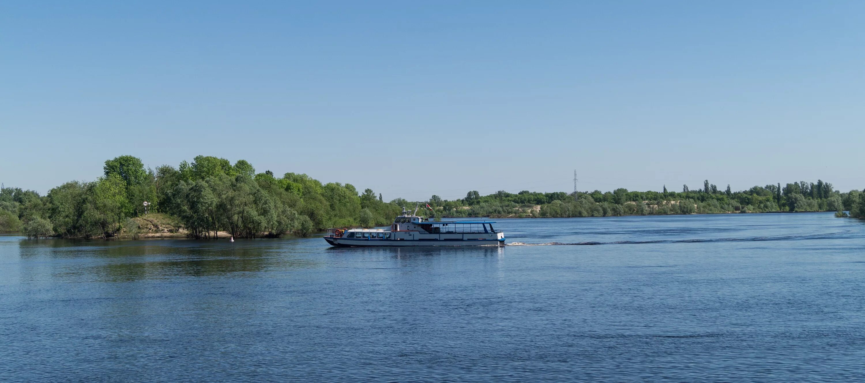 Уровень воды в реке днепр в лоеве. Гомель река СОЖ. Гомель река СОЖ Днепр. Река СОЖ Кричев пляж. Гомель СОЖ судоходный.