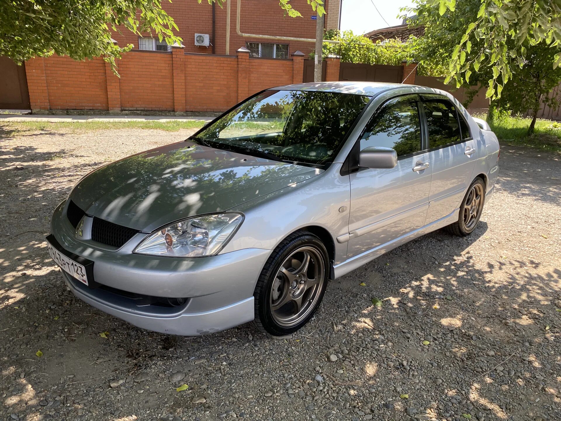 Mitsubishi lancer 9 кузов. Mitsubishi Lancer 9 американец. Mitsubishi Lancer 9 2006. MMC Lancer 9. Митсубиши Лансер 9 Цедиа.