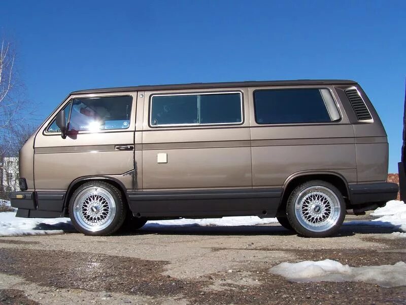 Колеса t4. Т-4 фольксваген-т4. Vw transporter t3 шины. Колеса t4. Литые диски 17 на фольксваген т4.