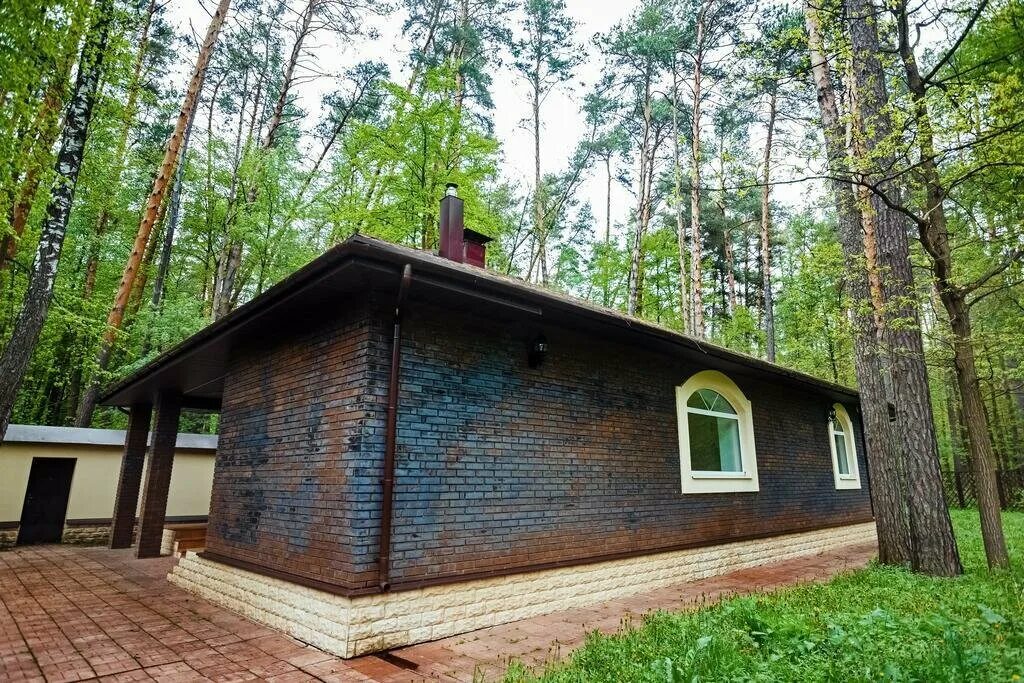 Егнышевка домик. Парк отель премьера тульская. Егнышевка деревня. Егнышевка парк отель. Тула санаторий егнышевка.