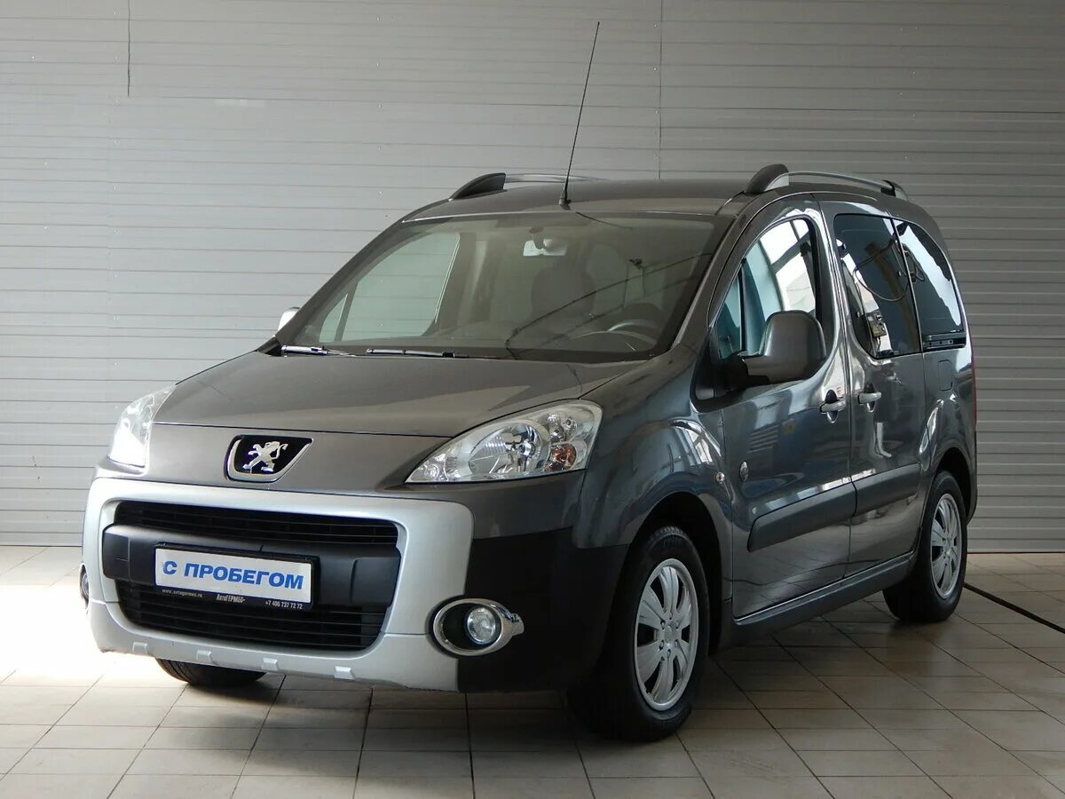 Пежо партнер в москве. Peugeot partner 2012. Peugeot partner ii. Peugeot partner 2008. Пежо партнер в москве.