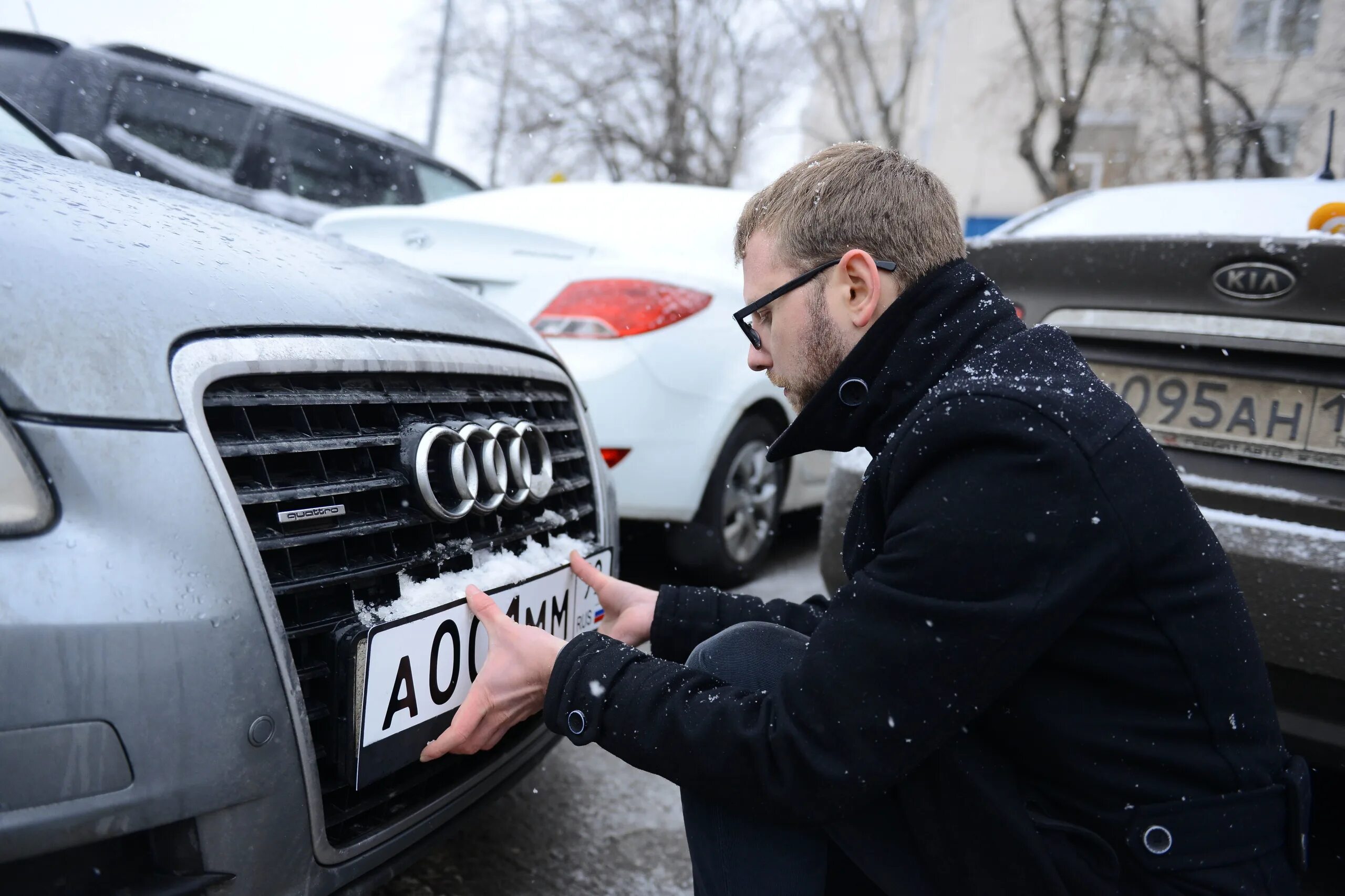 Заменить номера на автомобиле. Автомобильные номера. Красивые автономера. Крутые автомобильные номера. Красивые номера на машину.