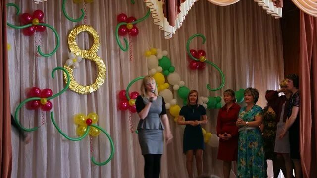 Школа 42 братск учителя. Учителя 1 школы братск. Школа номер 24 братск. Школа 24 братск фото. Учитель школы 24 братск.