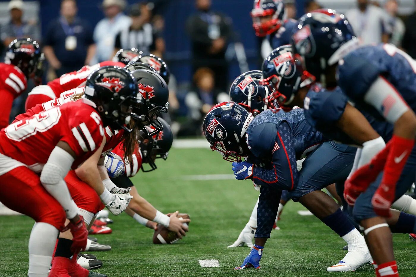 Американский футбол в школах сша. Американский футбол чемпионат. Американский футбол сборная. Американский чемпионат по футболу. Экипировка американский футбол нфл.