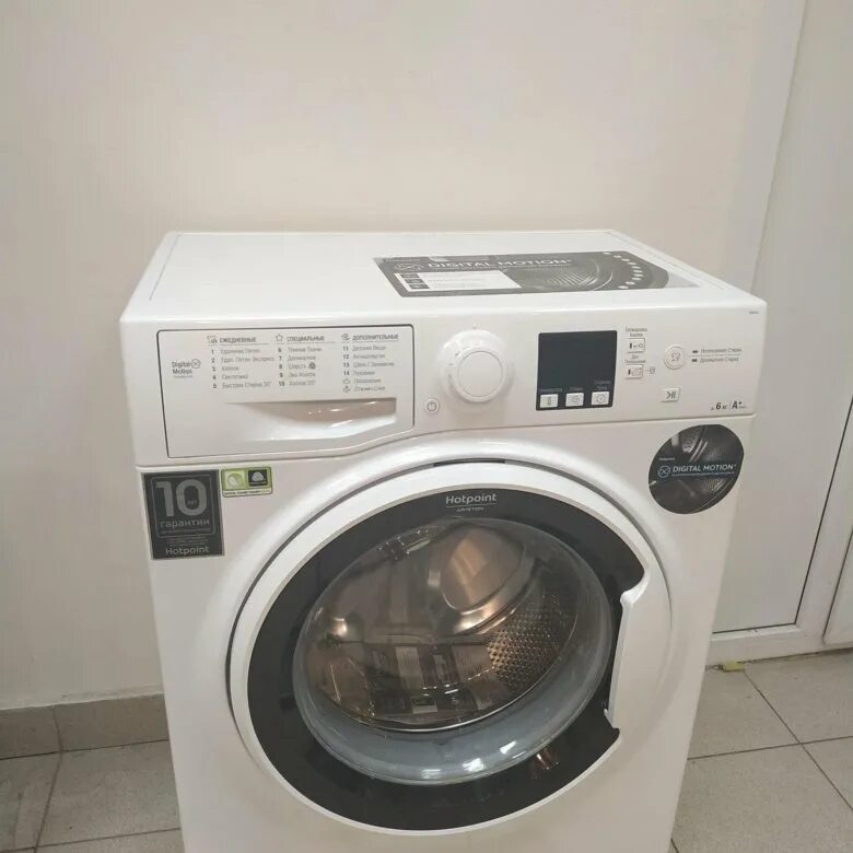 Стиральная машина hotpoint ariston rsm. Hotpoint-Ariston RSM 601 W. Hotpoint RSM 601 W. Липецкая стиральная машина Hotpoint. Ariston RSM 601 W двигатель nt0013.