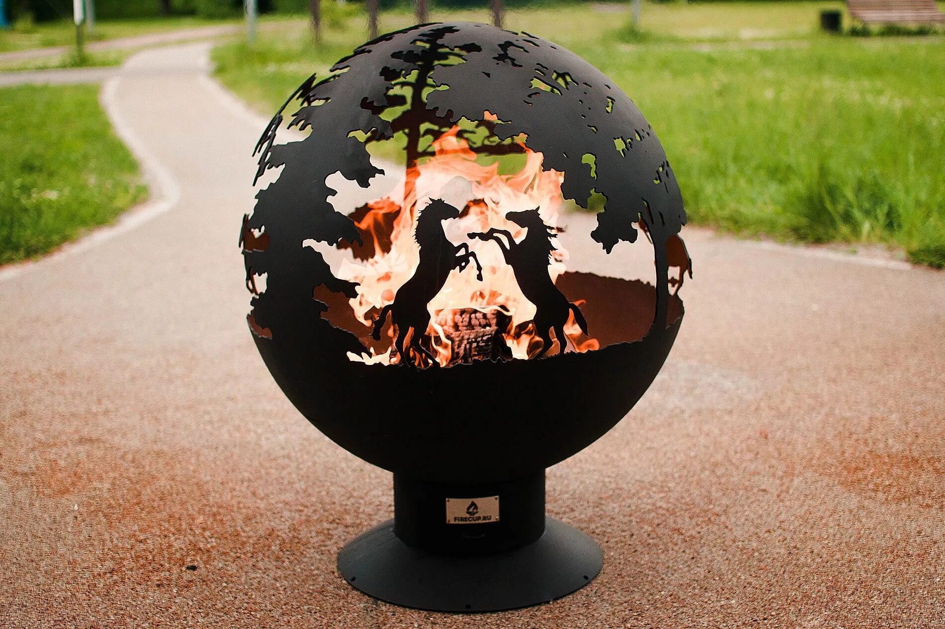 Грубый сфера. Очаг сфера для костра. Шар стальной пустотелый d50мм арт 3150. Грубый сфера. Молекула сфера.