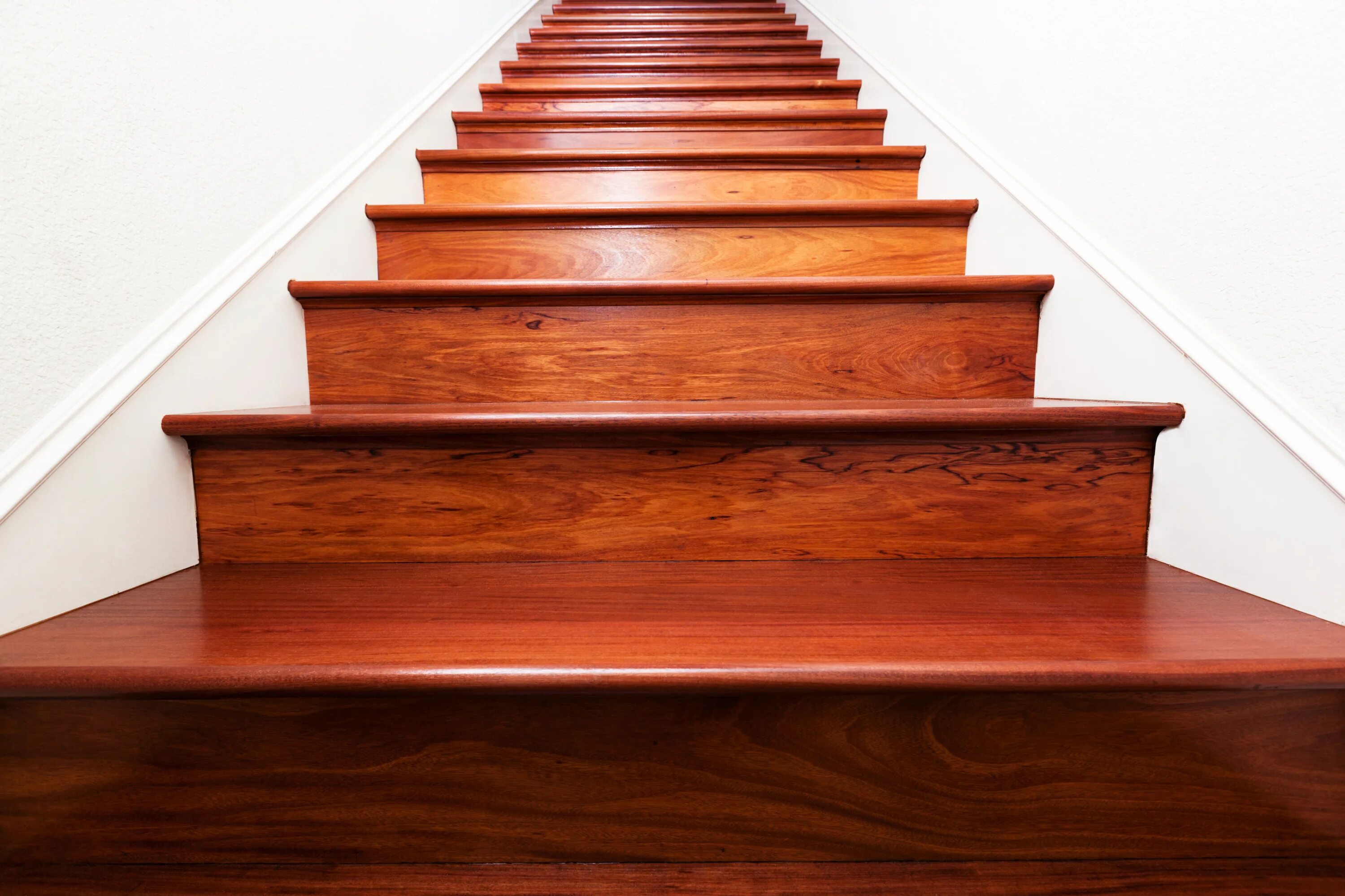 Лестница деревянная. Деревянные ступеньки. Ступеньки для лестницы. Деревянные ступени для лестницы. Step beautiful