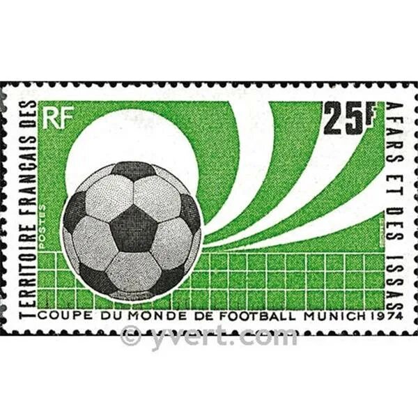 Какая страна 1974 году. Футбольные марки. Марка почтовый мячик. Марки футбольных мячей. Почтовые марки футбол.