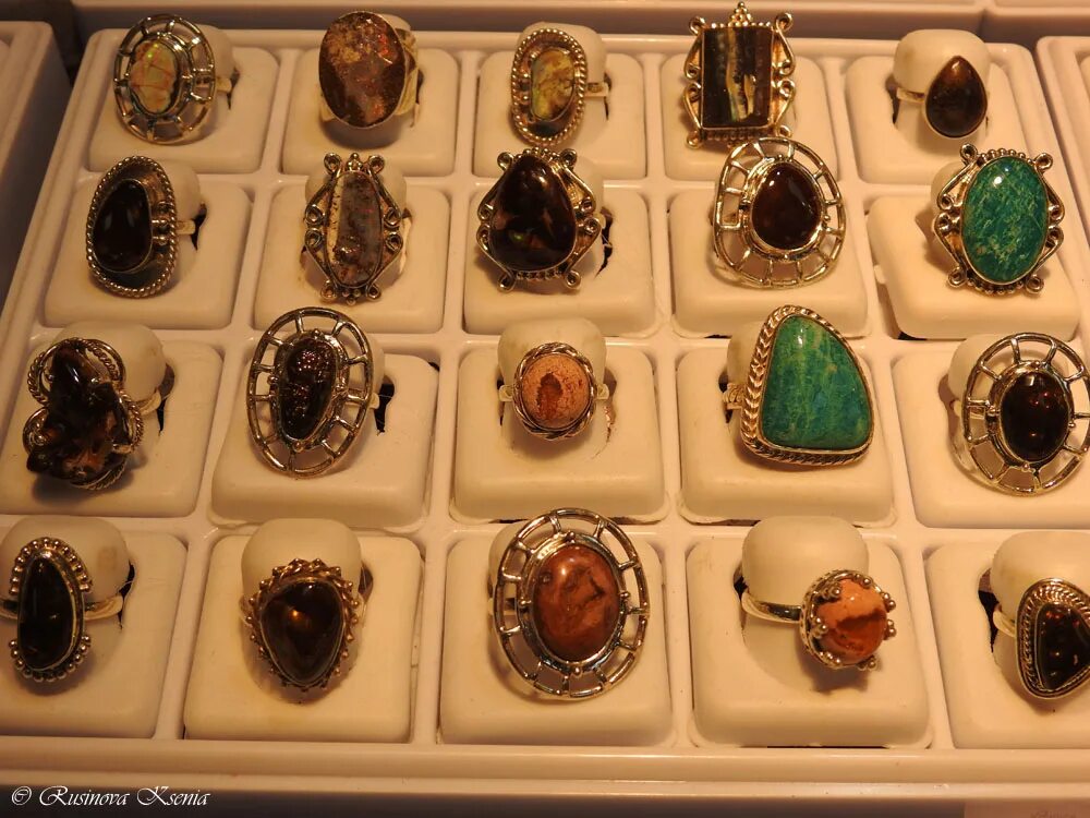 самоцветы курган сотрудники. магазин самоцветы курган каталог. самоцветы курган ювелирный. тц самоцвет. самоцветы курган ювелирный.