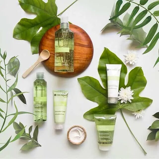 Натруальная косметика. Натуральность косметики. Косметика. Экологическая косметика. Юрасик спа косметика.