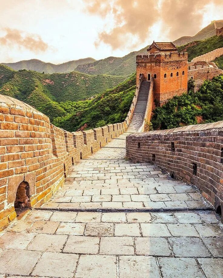 Китайская стена находится. Китай Великая китайская стена. Великая китайская стена наследие ЮНЕСКО. Великая китайская стена 2023. Великая китайская стена 2022.