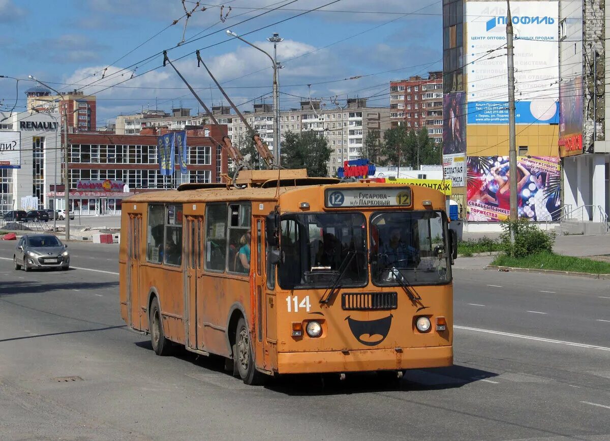 Троллейбус пермь. ЗИУ 682 Пермь. Пермский троллейбус ЗИУ. ЗИУ 9 Пермь.