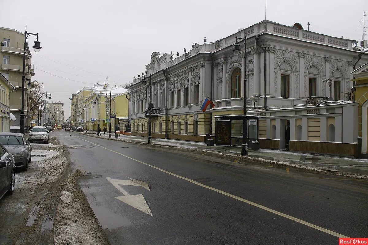 Район пречистенка. Улица Пречистенка в Москве. Пречистенка 35. 119034, Город Москва,улица Пречистенка, дом 20. Улица Пречистенка 20 Ермолова.