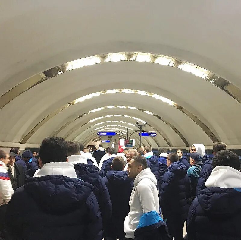 Метро удельная время. Станция метро зенит спб. метро удельная санкт-петербург. метро удельная зенит. удельная метро спб.