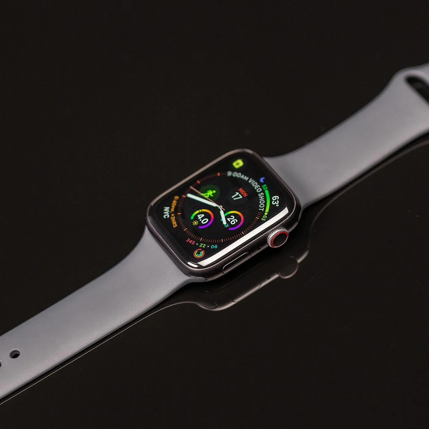 Часы apple series 8. IWATCH 6. Смарт-часы Apple watch se GPS 40mm. Эпл вотч 6 версия. Apple IWATCH сири.