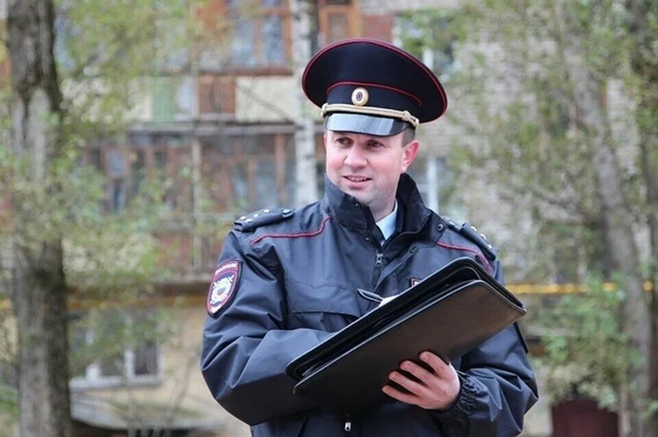 Полиция рф. Органы полиции. Полицейский. Форменная одежда сотрудника полиции мвд россии. Какой был сотрудник полиции.
