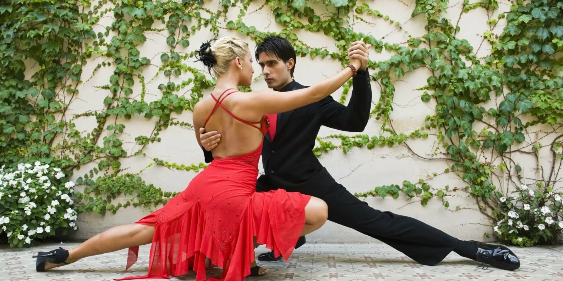 Аргентинское танго. Танец пары. Романтический танец. Танго танец. Показать красивые танцы