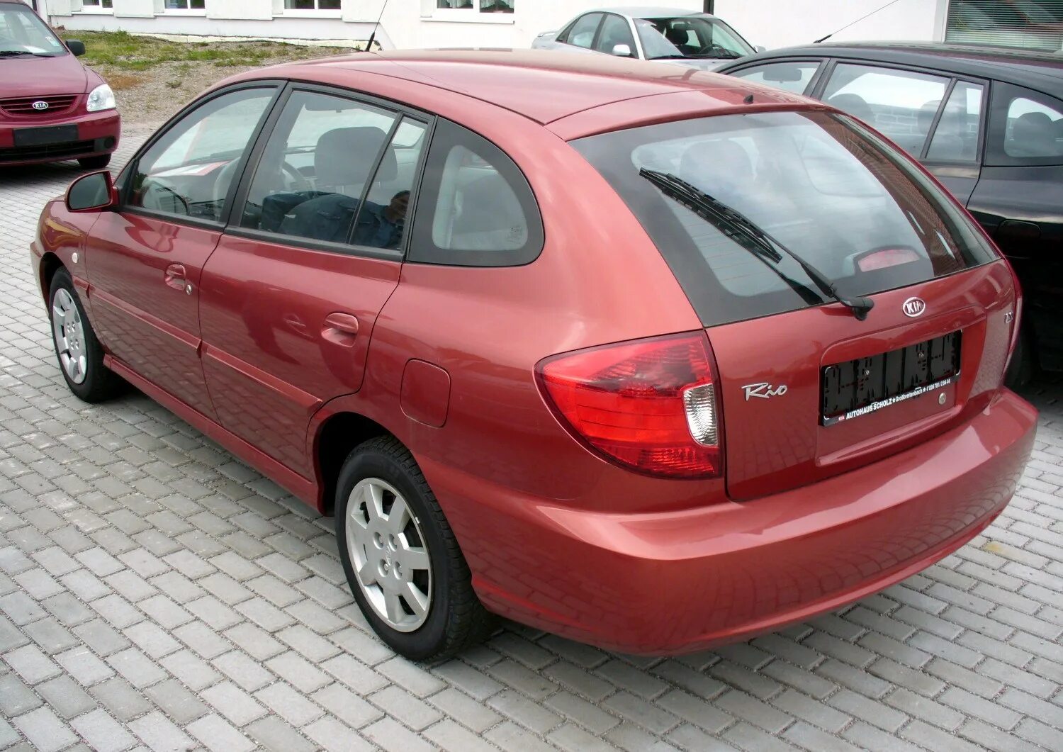 Киа универсал 2003. Киа Рио лс 2005 универсал. Kia Rio 1.3 2003. Кия Рио 2003 хэтчбек. Kia Rio 1 поколение.