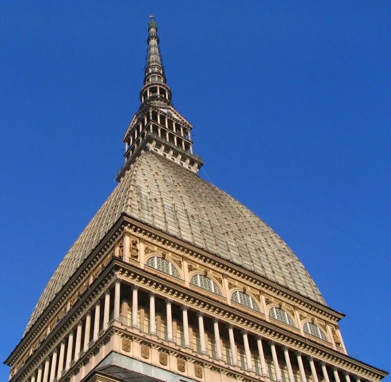 Моле-Антонеллиана Турин. Моле Антонеллиана (Mole Antonelliana). Italy buildings.