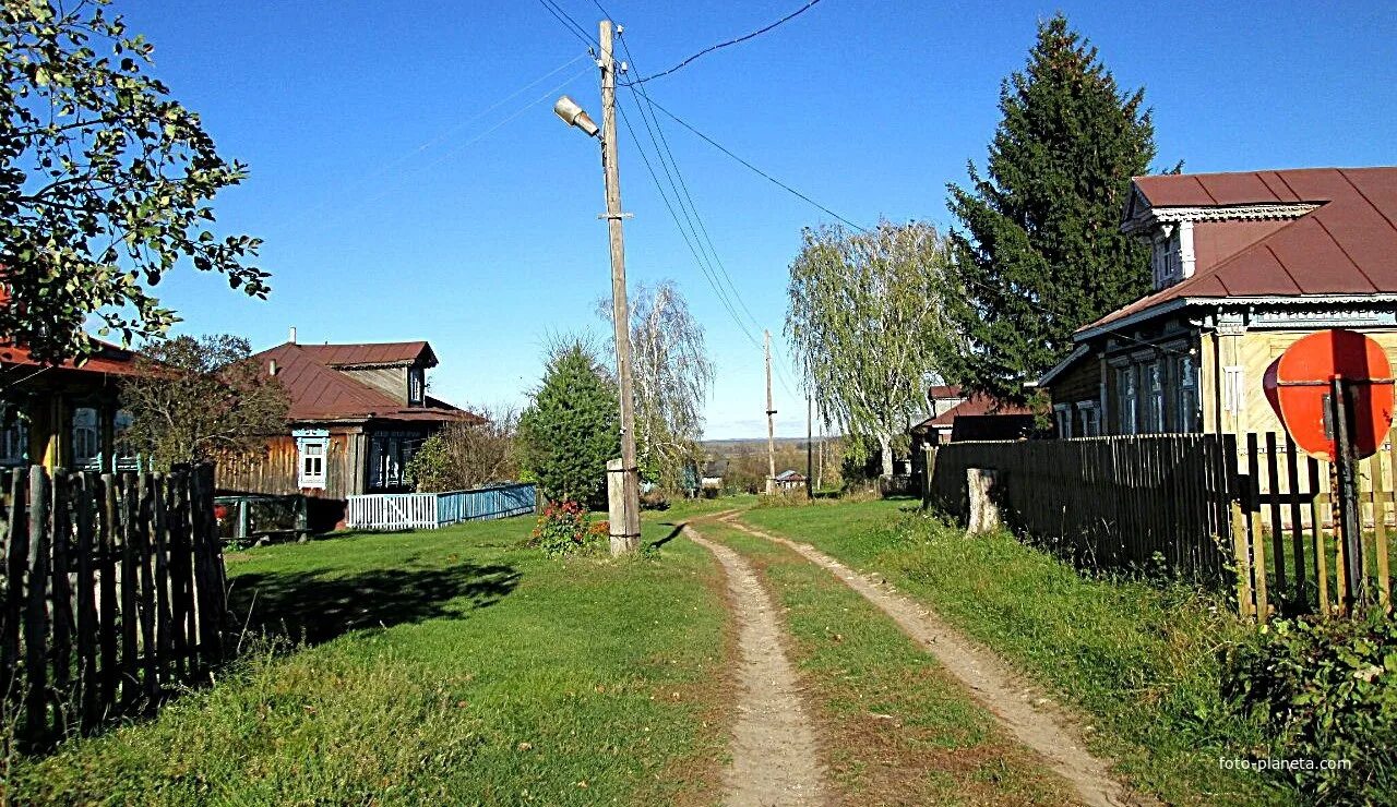 Деревня центр. Деревня Поляна Нижегородской области. Поляна (Вачский район). Деревня Никитиха Шахунский район. Деревни и села Нижегородской области.