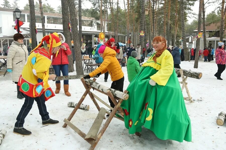 Дракино Масленица. Забавы на Масленицу на улице. Масленица в Подмосковье. Парк Дракино развлечения зимой. Ранчо масленица 2024