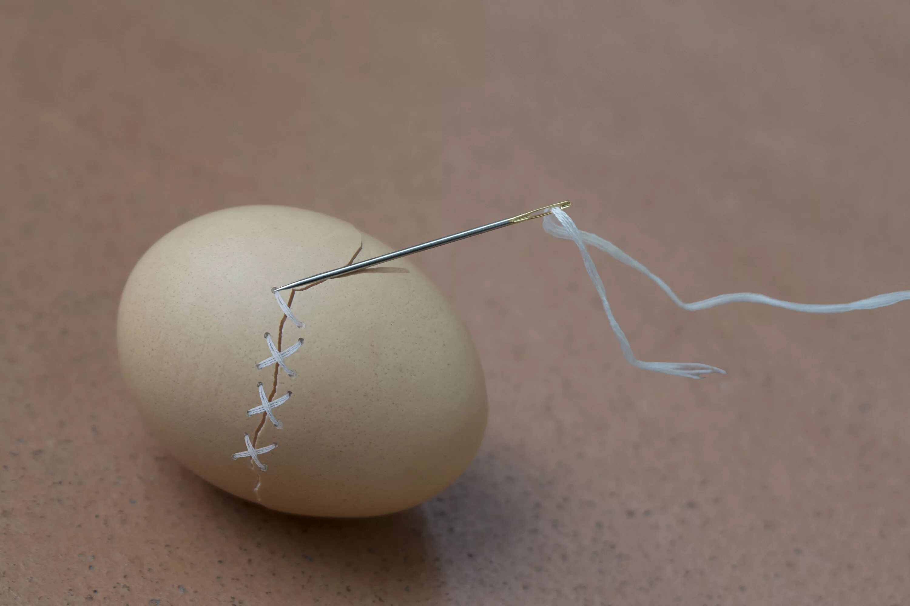 Игла в яйце. Игла в яйце. Яйцо с иглой кощея. Stand blood. Яичко кощея.