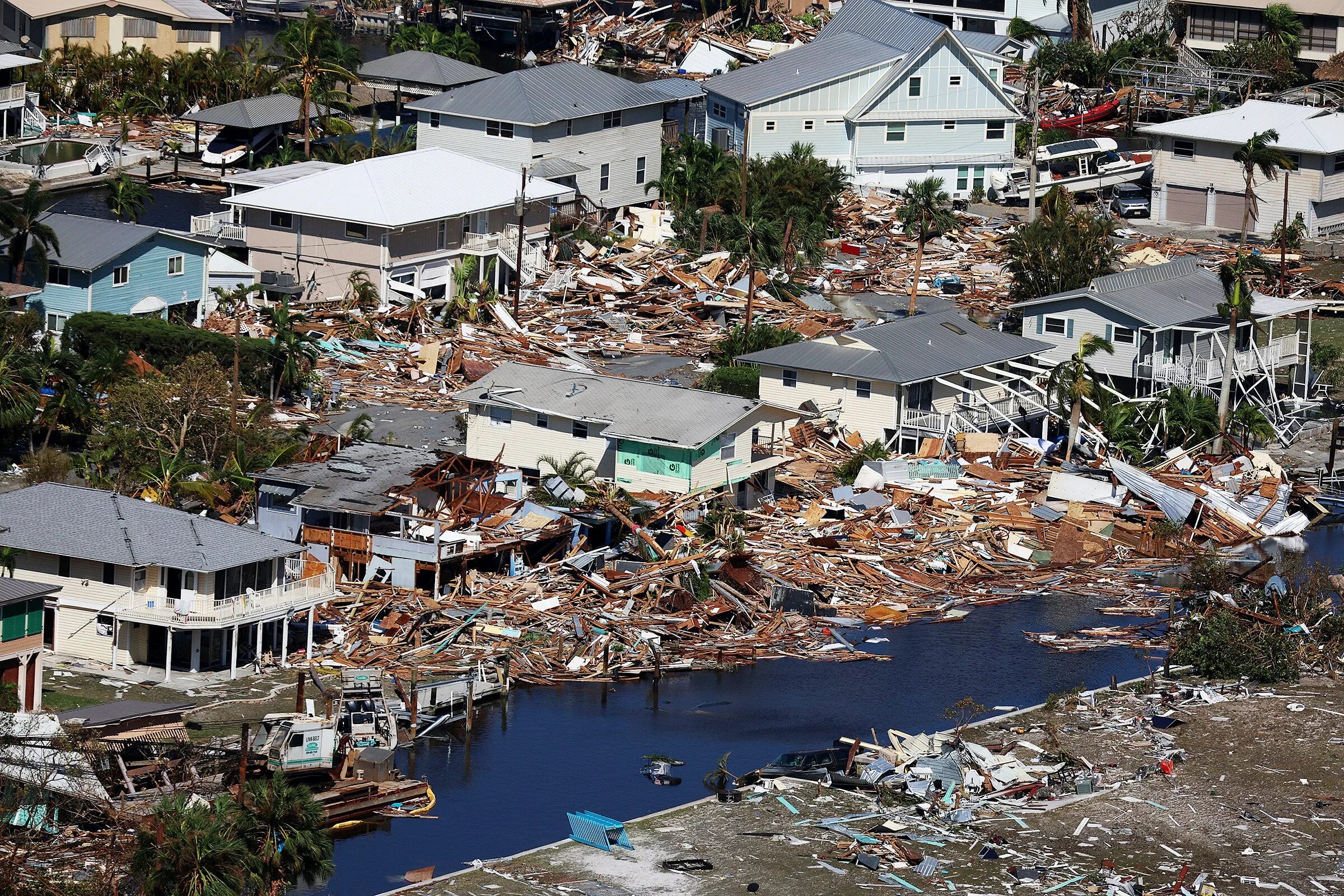 Ураган Мэтью. Ураган Иан Флорида 2022. США Флорида ураган. Ураган йен. Шторм сша