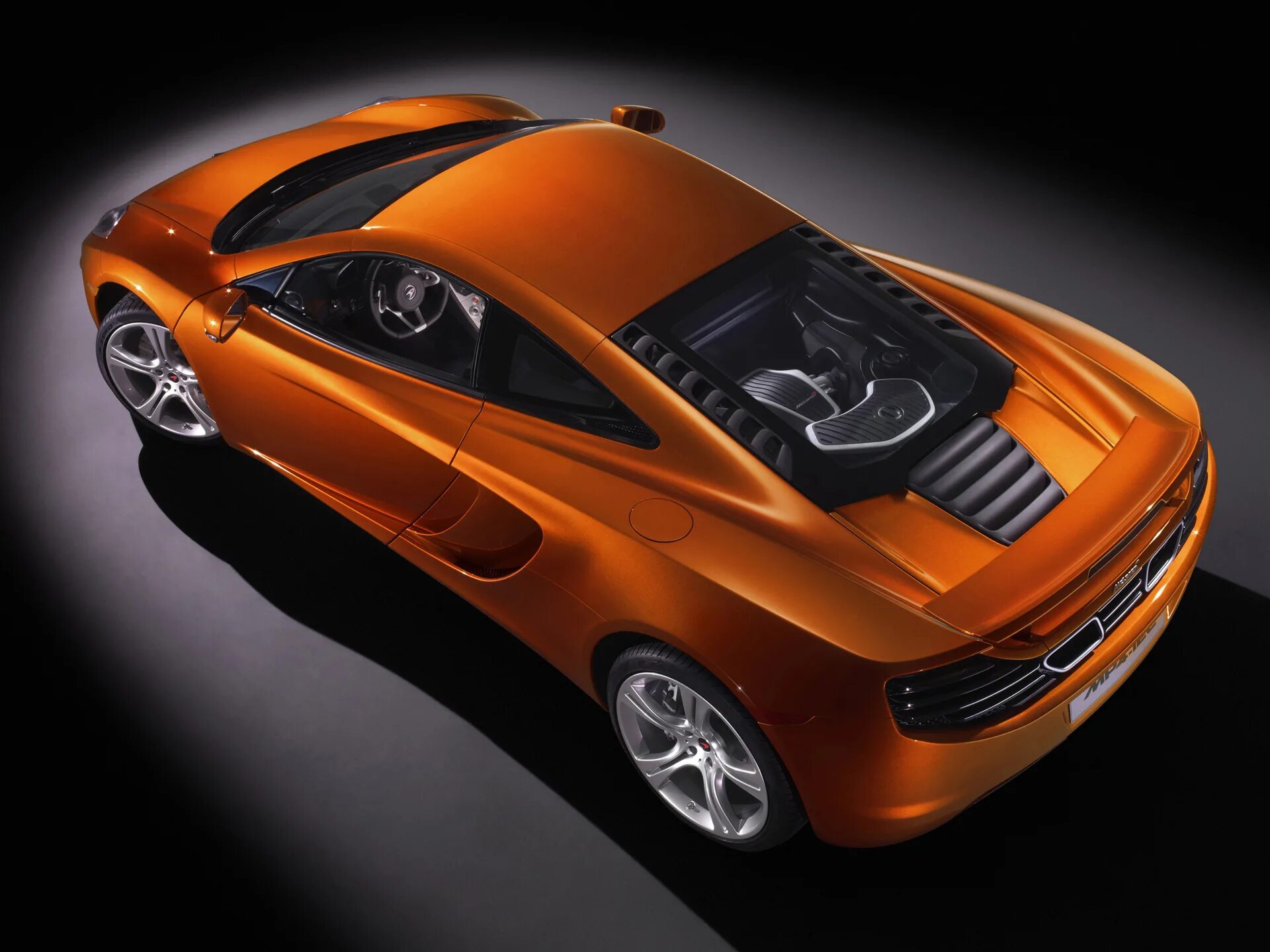 Avto c. MCLAREN mp4-12c. MCLAREN 12c Orange 2011. MCLAREN 12c Coupe. Mp4 12c MCLAREN монокок.