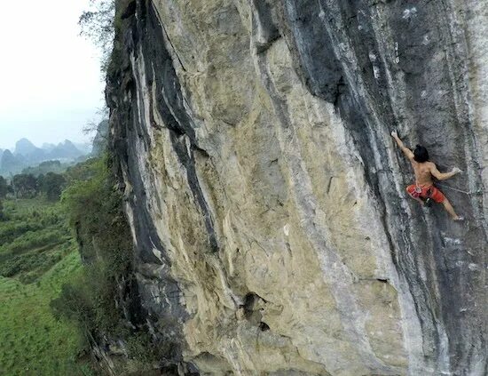 Скалолазание Китай. Rock Climbing is the most Dangerous Sport. Climb Challenges not the Walls. Rock climbing is the most dangerous