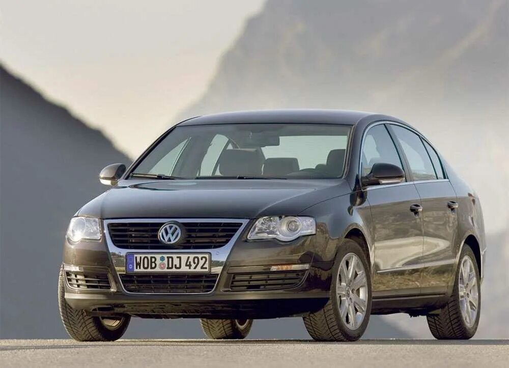 Volkswagen Passat b6 седан. Фольксваген Пассат 2005. Фольксваген Пассат седан 2005. Фольксваген Пассат в6 седан. Б г 2010