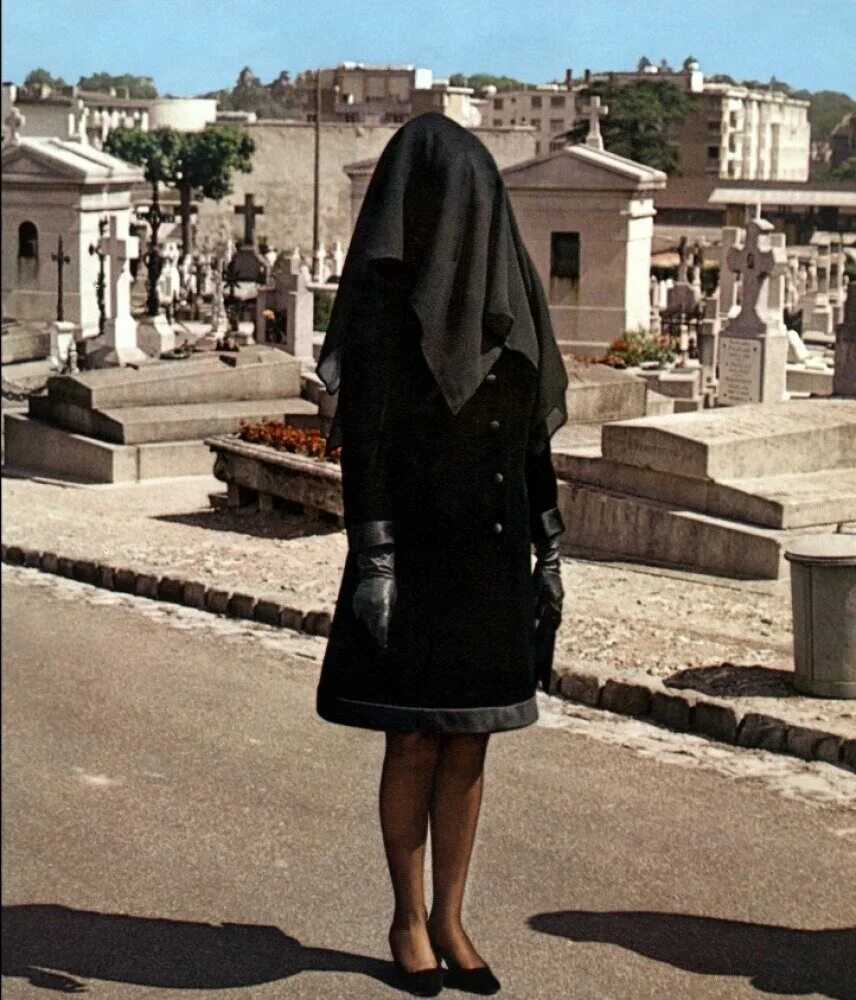 Невеста была в трауре (1967) la mariée était en Noir. Невеста была в черном 1968. Женщина в трауре